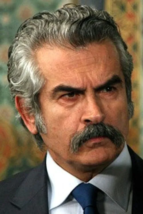 Actor Erol Tezeren