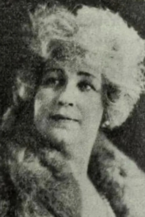 Actor Estelle Evans