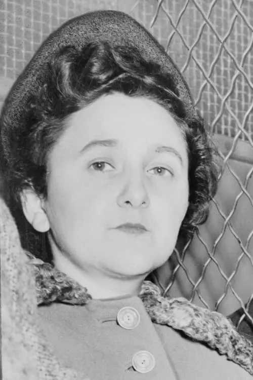 Ethel Rosenberg interpretando a 