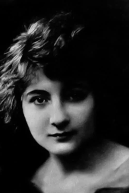 Actor Evelyn Greeley