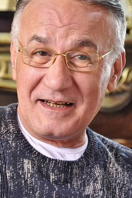 Actor Ezzat Abu Ouf