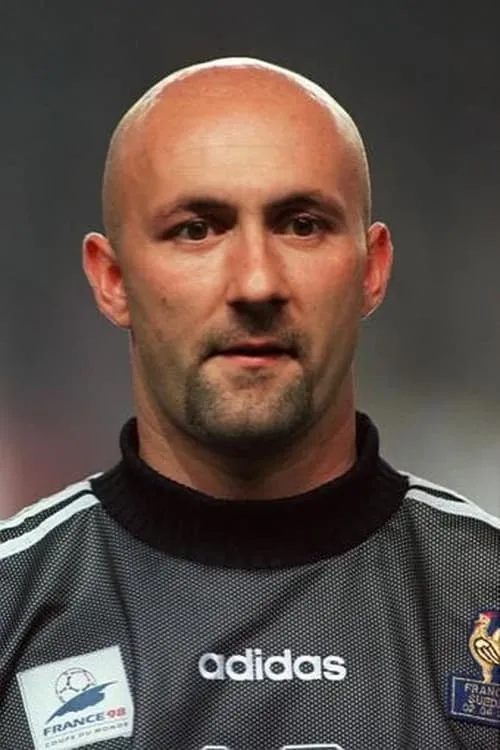 Fabien Barthez interpretando a Self