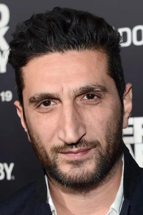 Fares Fares interpretando a Lukas