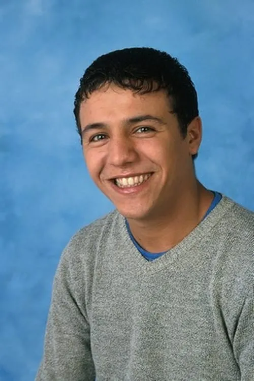 Faudel interpretando a Younès