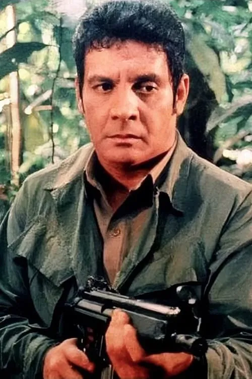 Foto de perfil del actor Fernando Poe Jr. en el reparto