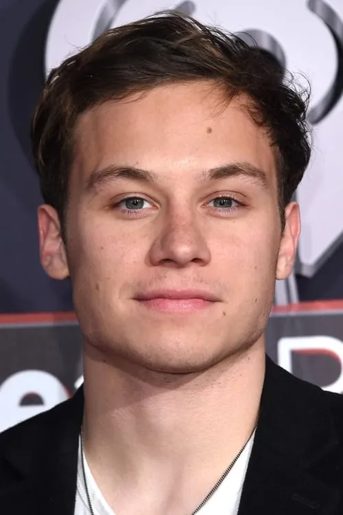 Robert Bastens ha trabajado con Finn Cole en 1 ocasiones