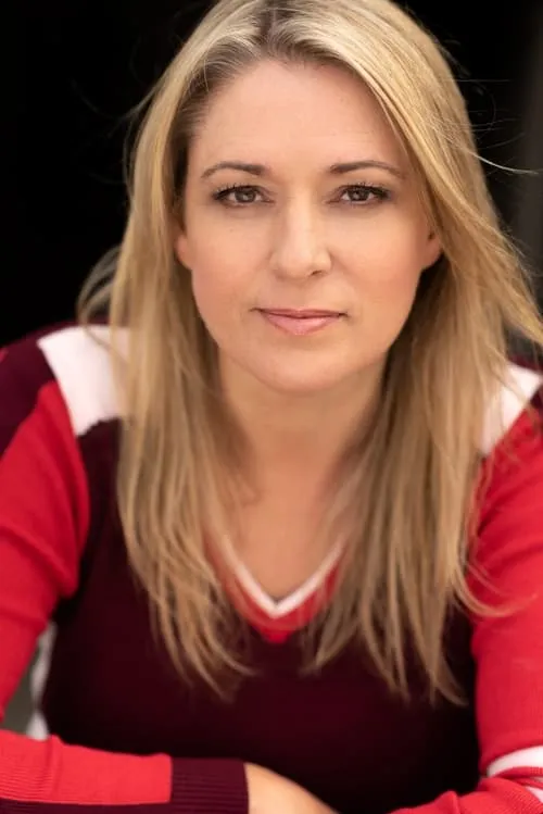 Actor Fiona Harris