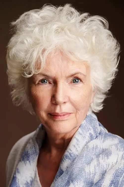 Fionnula Flanagan interpretando a Harriet Shaw Weaver