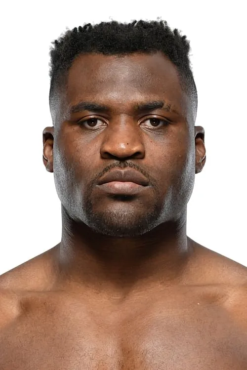 Siena Agudong ha trabajado con Francis Ngannou en 1 ocasiones