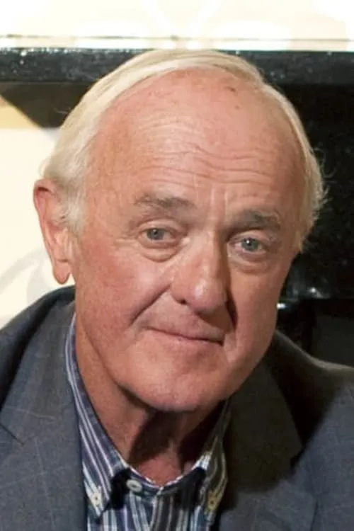 Actor Frank Kelly