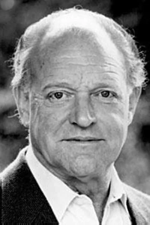 Actor Frank Windsor