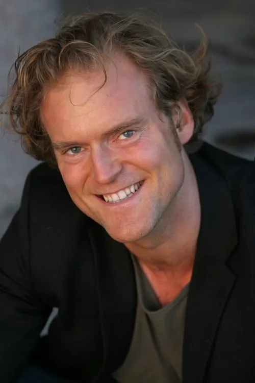 Actor Fredrik Hiller