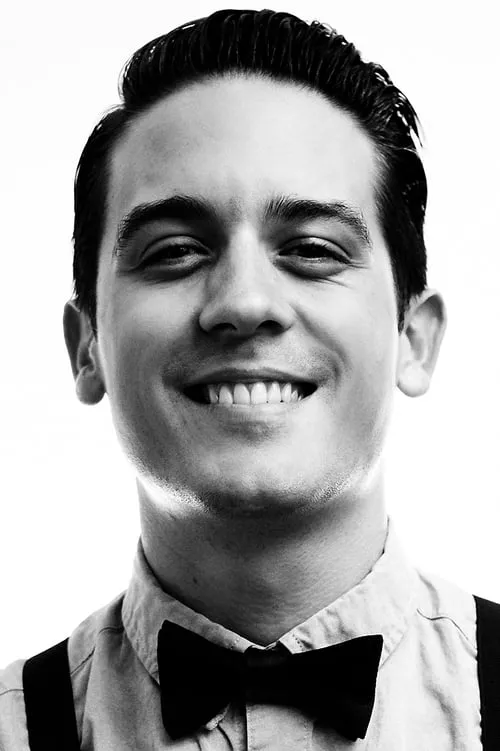 G-Eazy interpretando a 