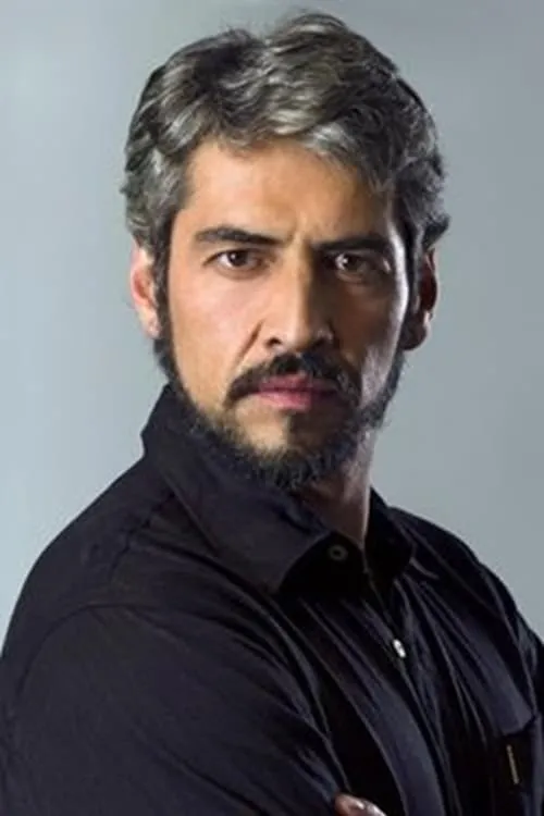 Foto de perfil del actor Gabriel Porras en el reparto