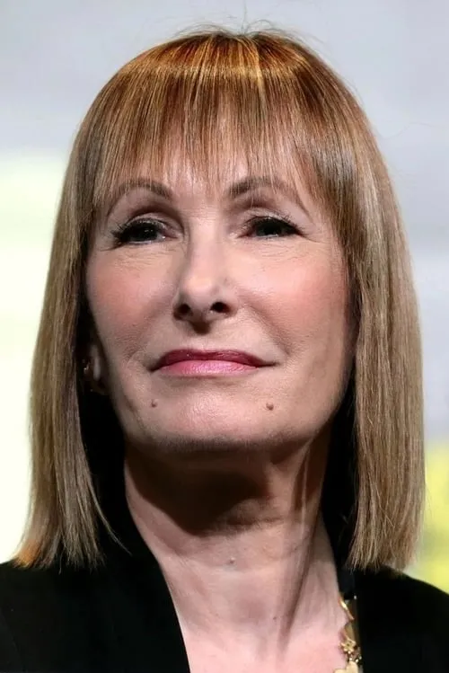 Gale Anne Hurd interpretando a Film producer