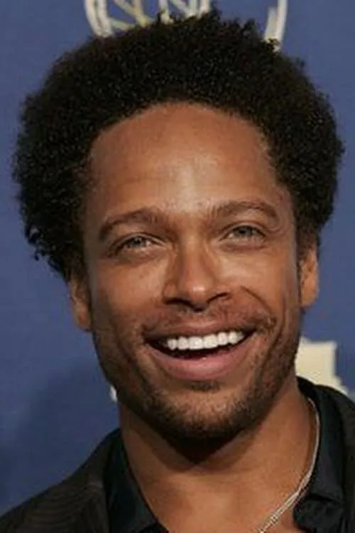 Gary Dourdan interpretando a Ayden