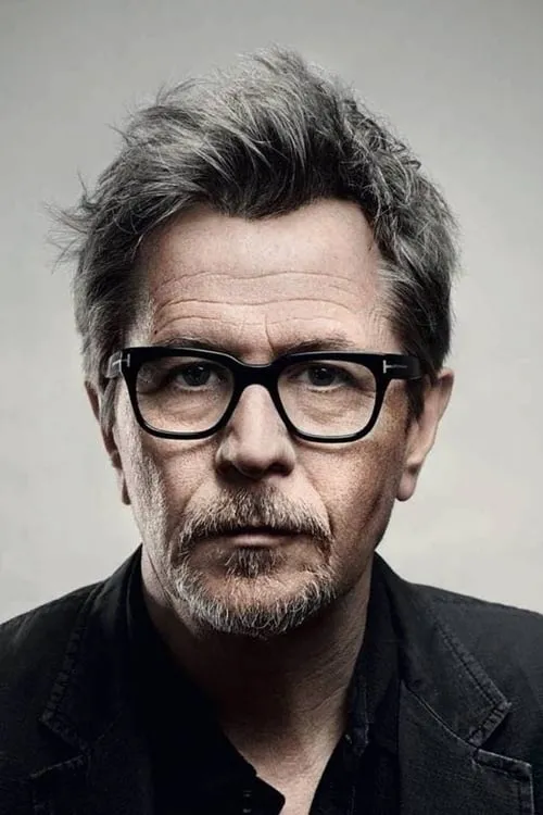 Gary Oldman interpretando a Self