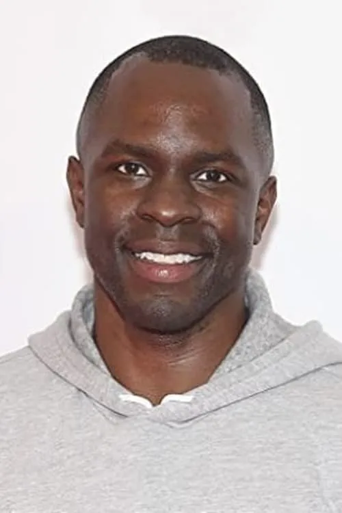 Gbenga Akinnagbe interpretando a 