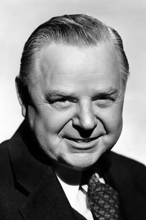 Gene Lockhart interpretando a Bill Hawthorne