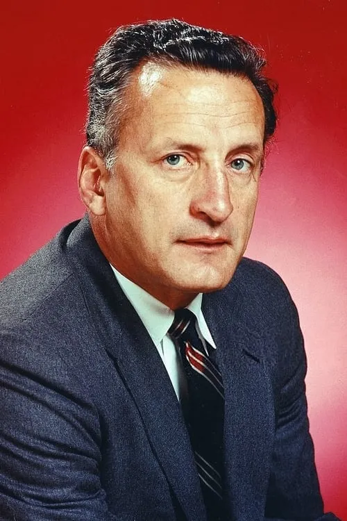 George C. Scott interpretando a Self