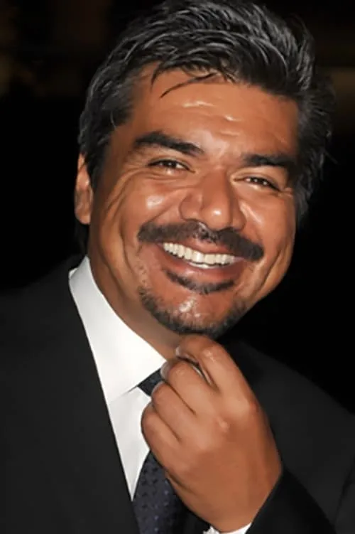 George Lopez interpretando a Eddie Serrano