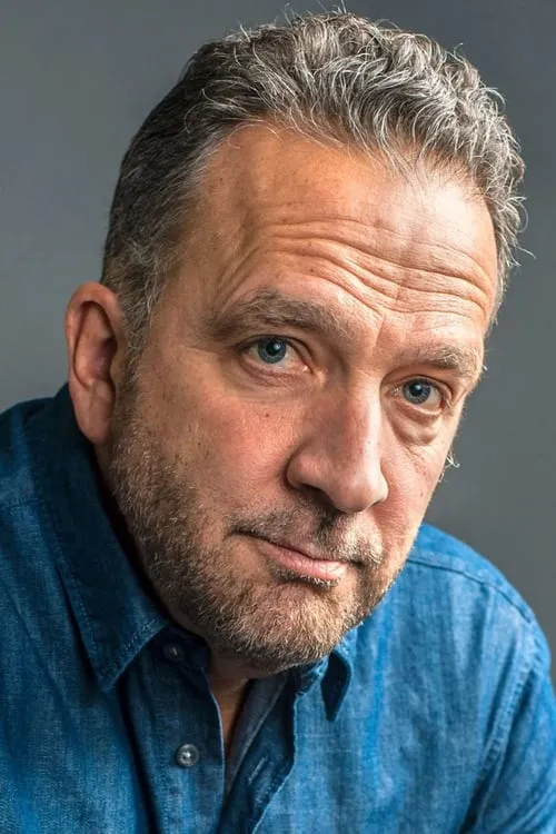 George Pelecanos interpretando a Himself