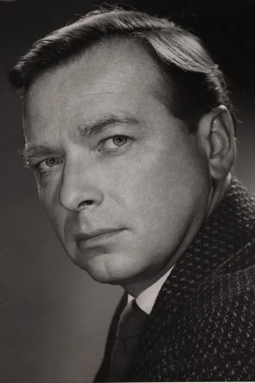 Actor George Pravda