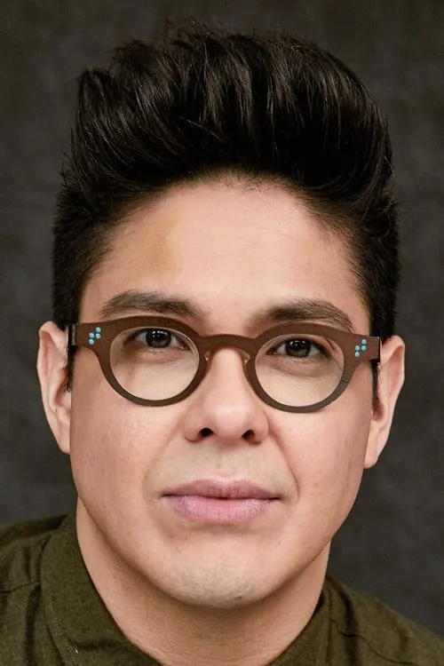 George Salazar en el reparto