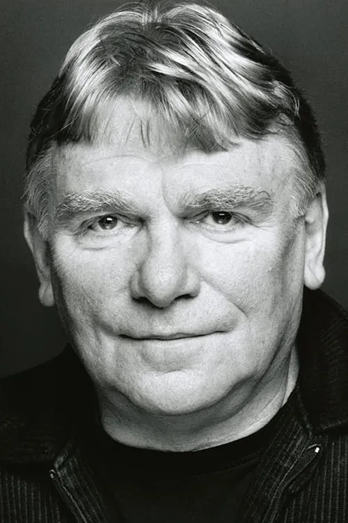 Actor Gerard Murphy