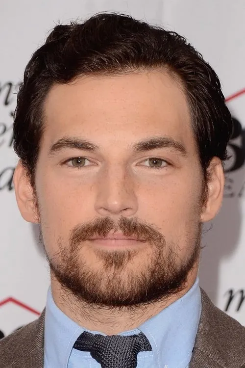 Giacomo Gianniotti en el reparto