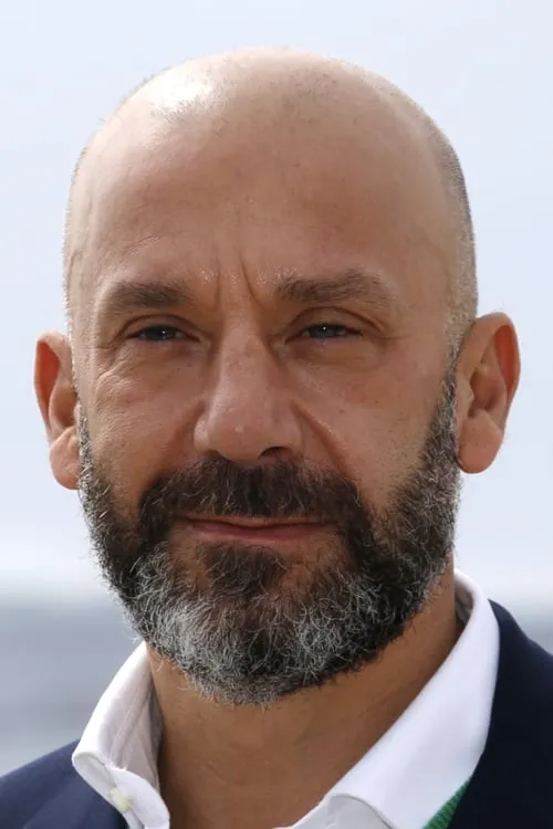 Gianluca Vialli interpretando a Self