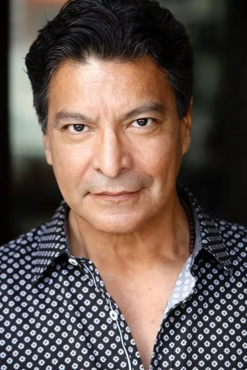 Gil Birmingham interpretando a Pete