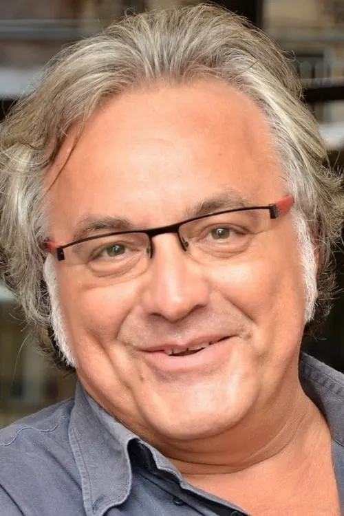 Actor Gino Astorina