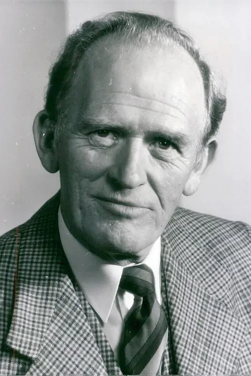 Actor Gordon Jackson