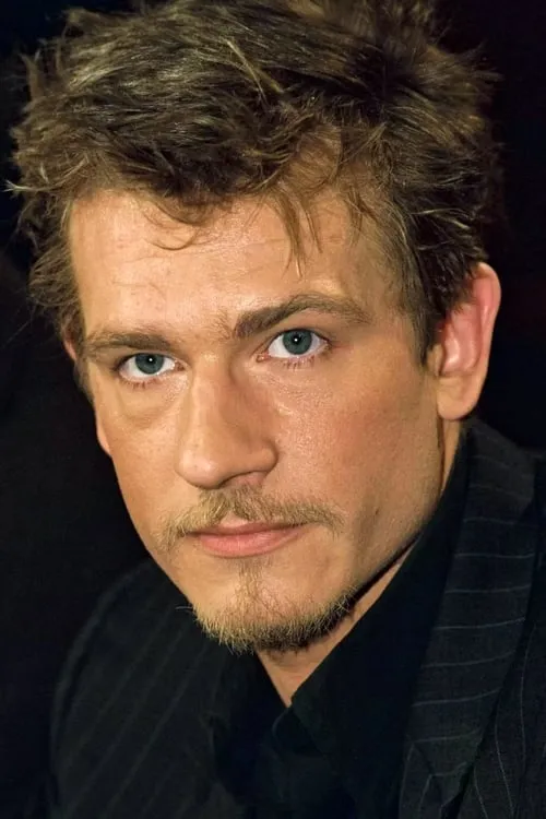 Foto de perfil del actor Guillaume Depardieu en el reparto