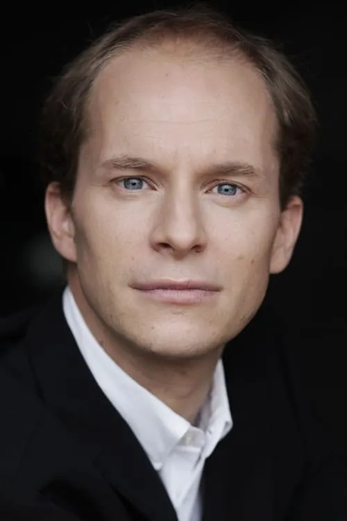 Actor Guillaume Marquet