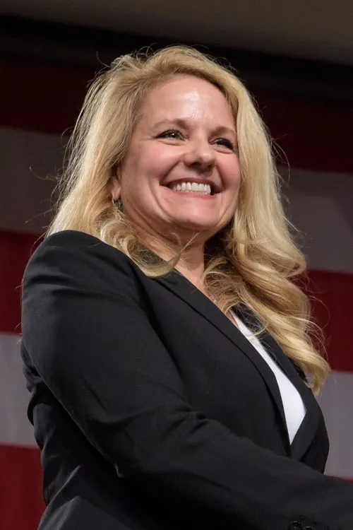 Gwynne Shotwell interpretando a Self