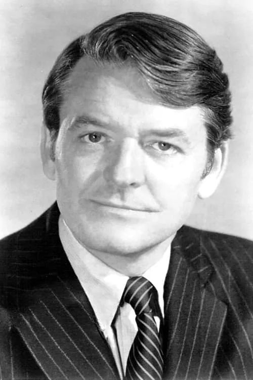 Peter Coffield ha trabajado con Hal Holbrook en 1 ocasiones