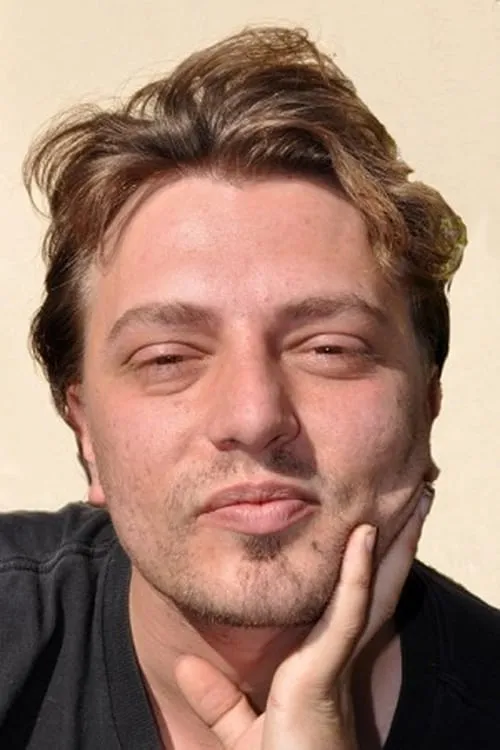 Actor Halil Elohev