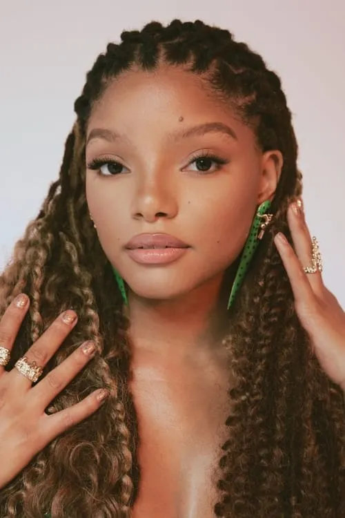 Actor Halle Bailey