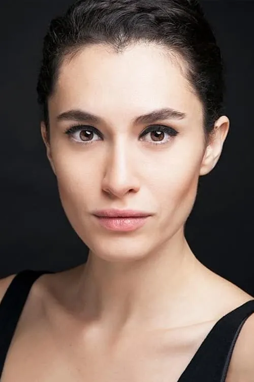 Actor Hande Doğandemir