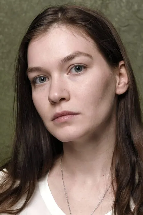 Actor Hannah Gross