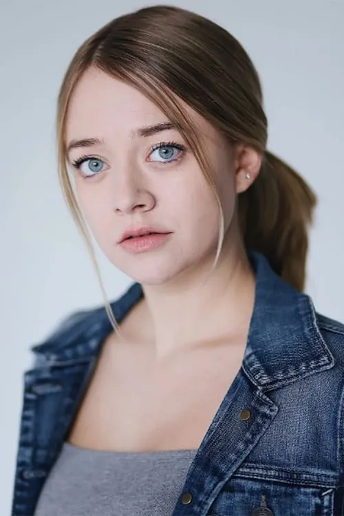 Actor Hannah Vail