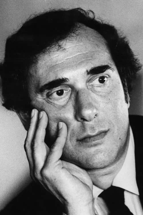 Harold Pinter interpretando a Stott