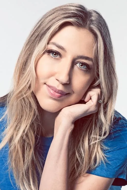 Heidi Gardner interpretando a Erin