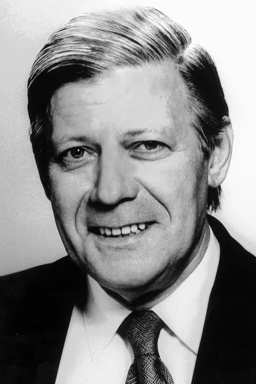 Helmut Schmidt interpretando a (archive footage)