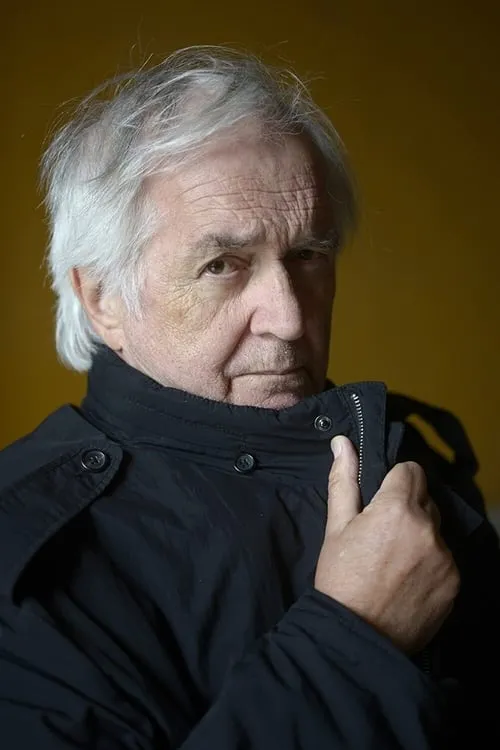 Henning Mankell interpretando a Himself