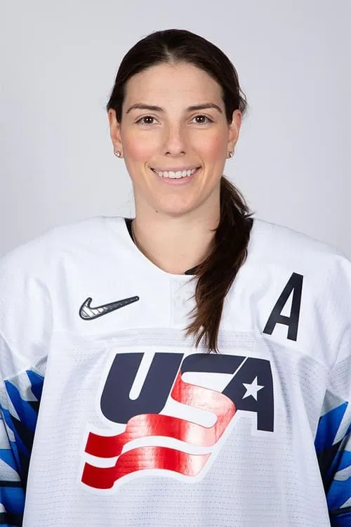 Hilary Knight interpretando a Self