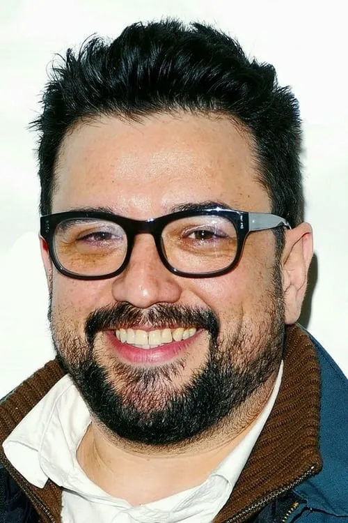 Horatio Sanz interpretando a Frank Falco