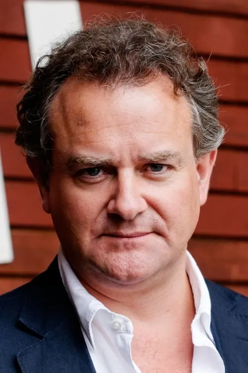 Hugh Bonneville interpretando a Narration